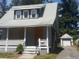 82 Miller St, Springfield, MA 01104