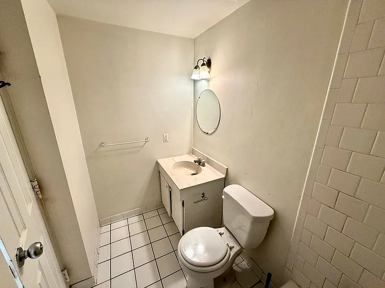 1718 Corcoran St NW #22 — Photo 16