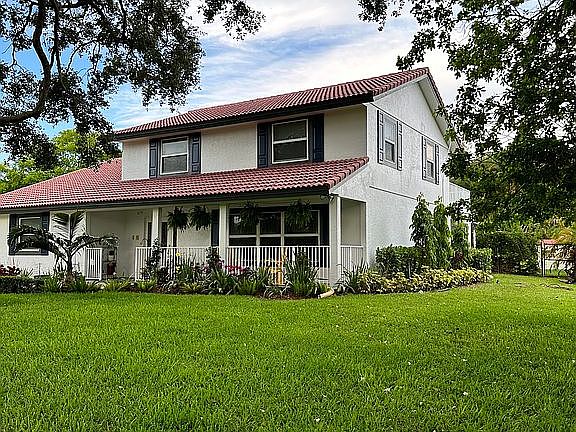 5th image of 11750 NW 18th Ct