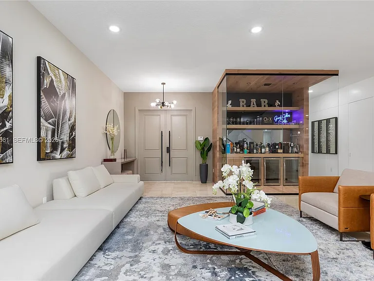 9529 Eden Roc Ct — Photo 35