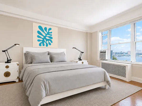 425 Riverside Drive image 1 of 14