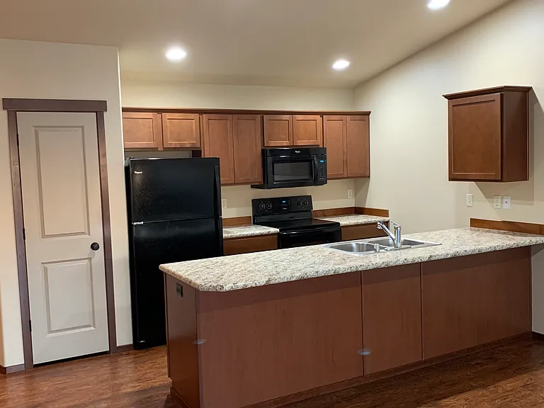 Columbia Villa & Cove — Photo 195