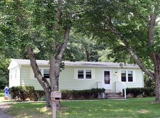 156 Carol Ann St, Springfield, MA 01128