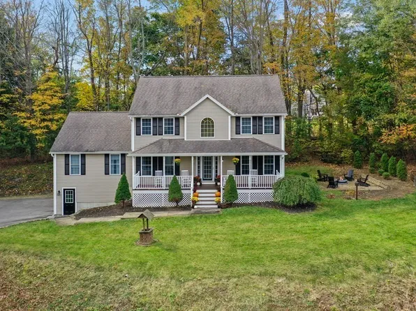 57 Schoolhouse Rd, Templeton, MA 01468