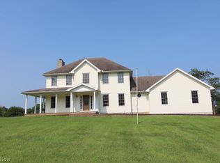 4000 Dillon Hills Rd, Nashport, OH 43830