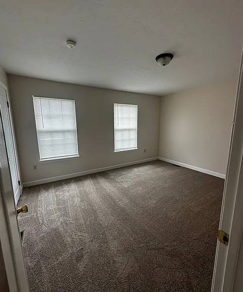 125 Buckson Ct — Photo 15