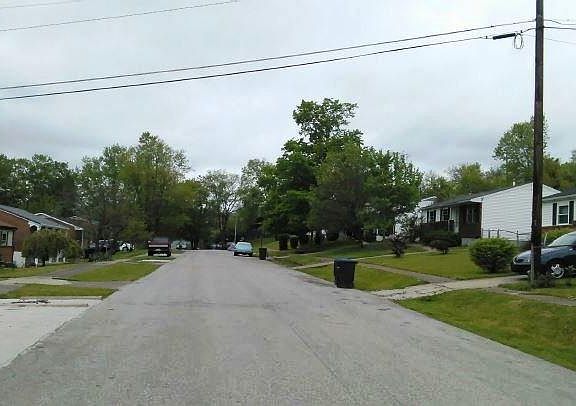 3rd image of 150 Hickory Dr