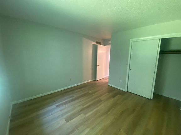 5th image of 1656 W 15th St #1656