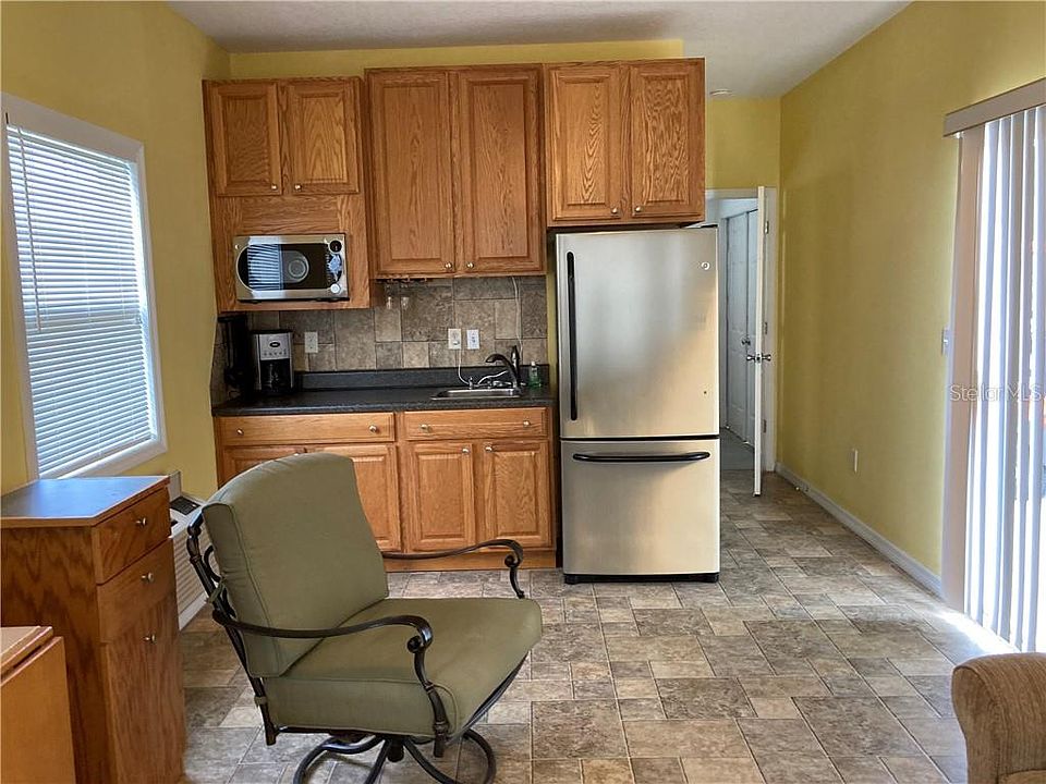 2nd image of 4649 SE 94th Ave