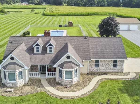 2365 Collings Rd, Newark, OH 43056