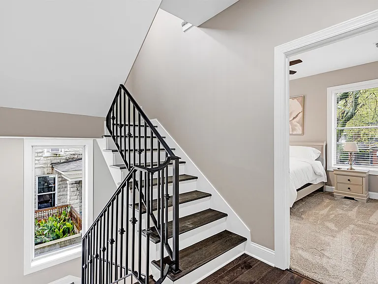 1295 Vinton Ave — Photo 17