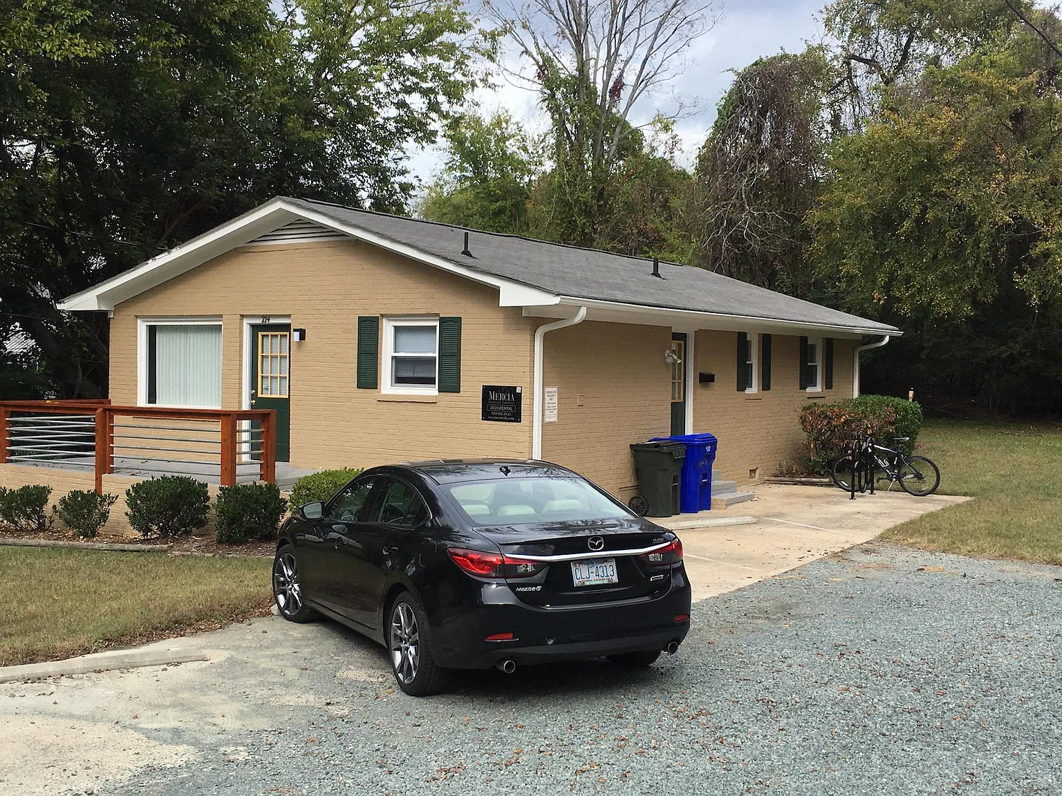 3 bed, 1200 sqft, $3,800 — Photo 1