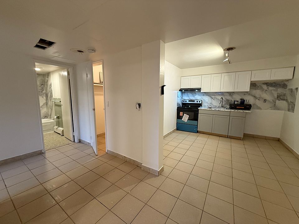 1st image of 118 Blaine St APT E