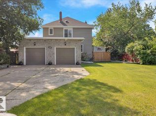 17107 80th Ave NW, Edmonton, AB T5T0B3