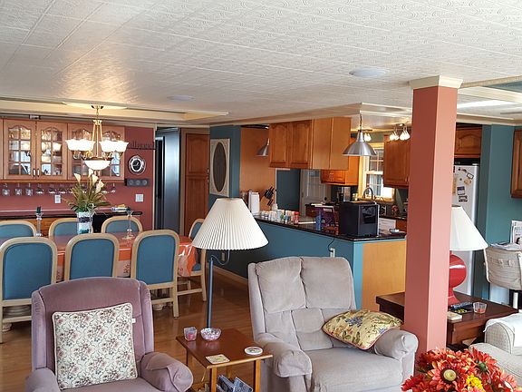 5th image of 34543 Violet Dr N