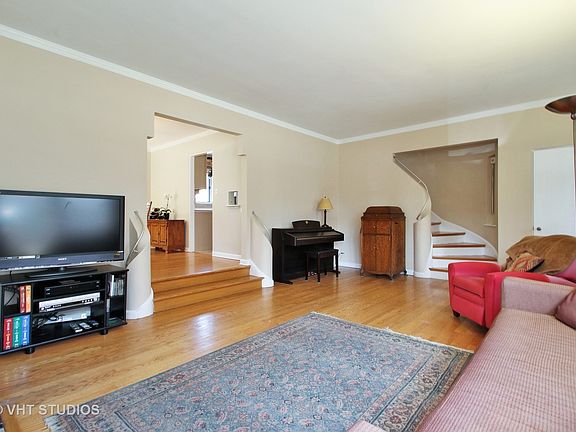 4th image of 6878 N Tonty Ave