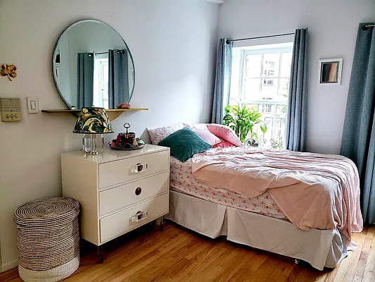 Rented by J PRESTON AND ASSOCIATES INC | media 19