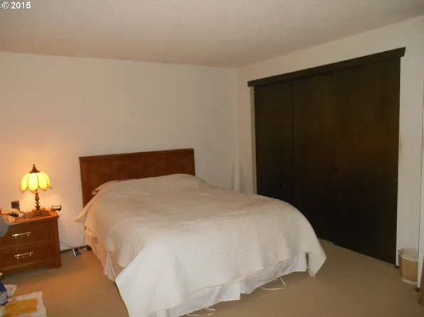 5811 SW Seymour St, Portland, OR 97221