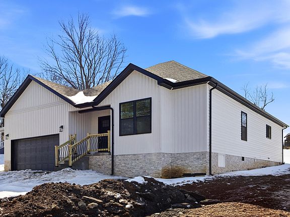 3rd image of 3292 Bracktown Rd