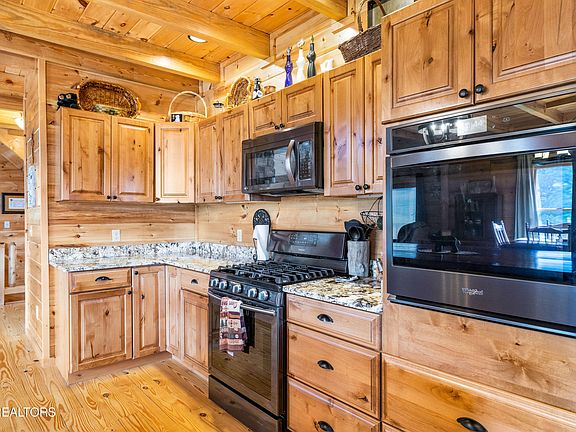 11th image of this home