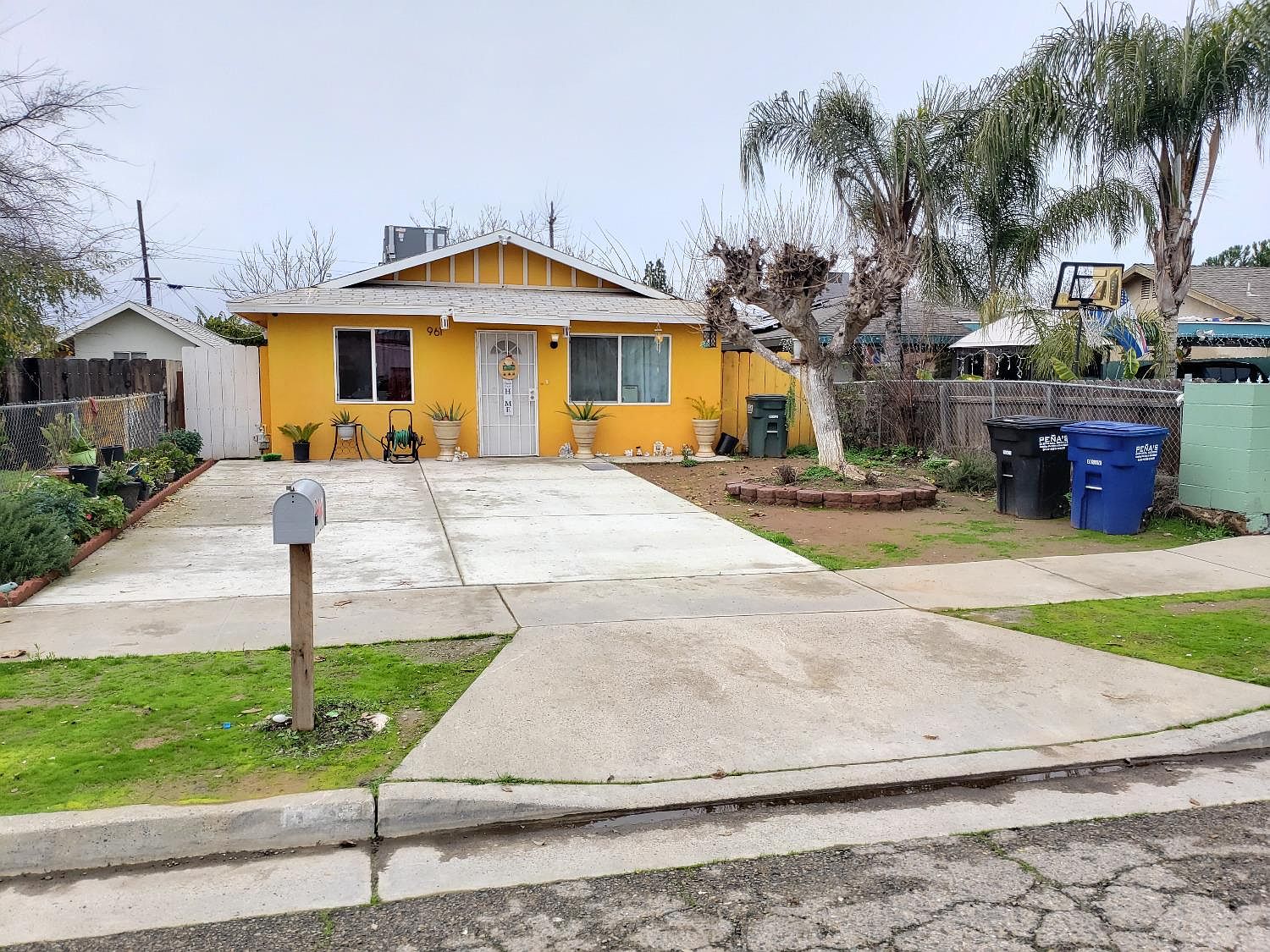 961 10th St, Orange Cove, CA 93646 Zillow