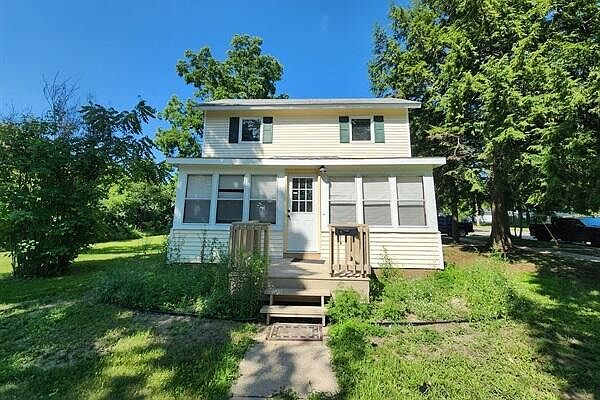 1st image of 629 Rose Ave