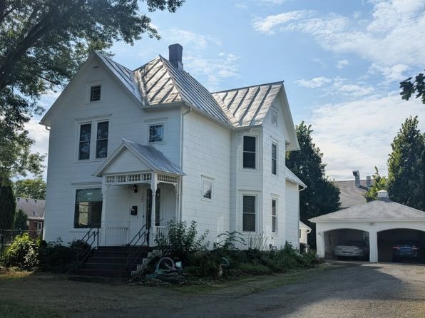 122 North St