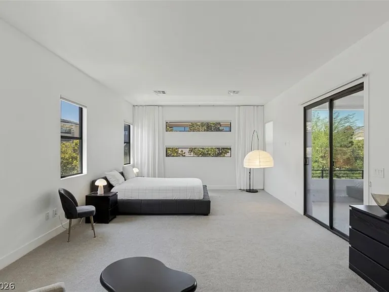 47 Pristine Glen St — Photo 42