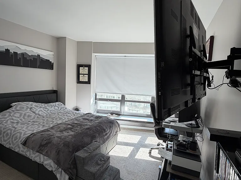 130 N Garland Ct #1906 — Photo 11