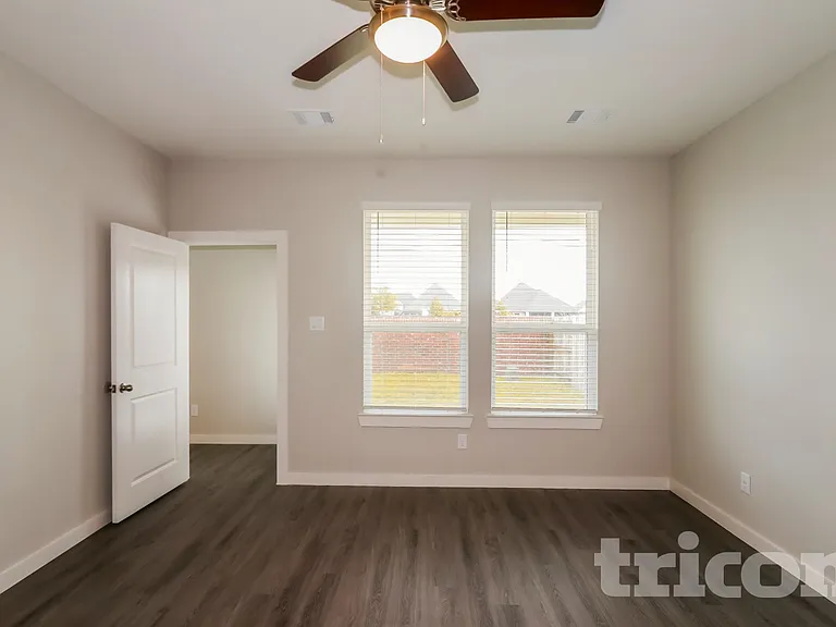 2431 Cohorn Trl — Photo 7