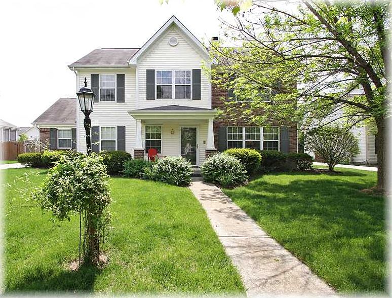 1st image of 763 Stockbridge Dr