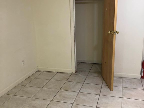 5th image of 22-30 42nd St #Ll