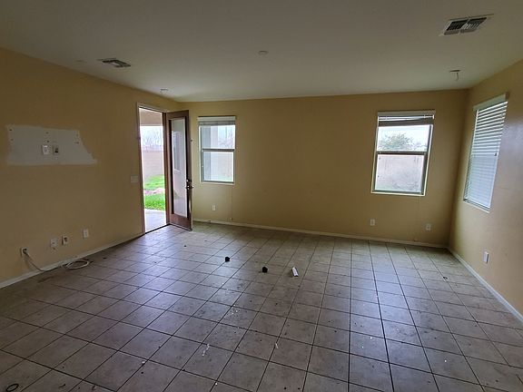 4th image of 6416 S 50th Ln