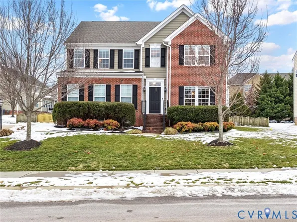 14384 Charter Landing Dr, Midlothian, VA 23114