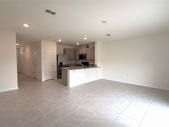 4th image of 1666 Rock Elm Rd