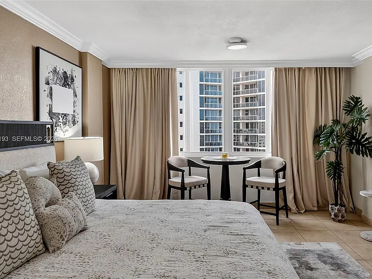 19201 Collins Ave #1123 — Photo 20