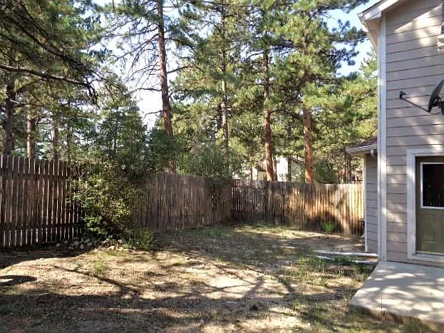 30202 Hilltop Dr — Photo 19