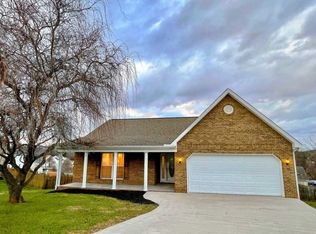 5308 Stricter Ln, Corryton, TN 37721