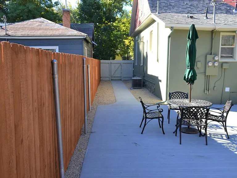 426 W Thatcher St #2 — Photo 5