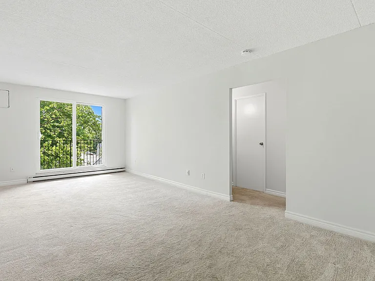 3150 Donnelly St — Photo 11