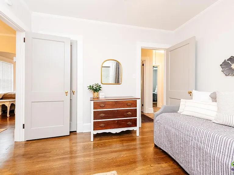 1304 Georgia Ave — Photo 11