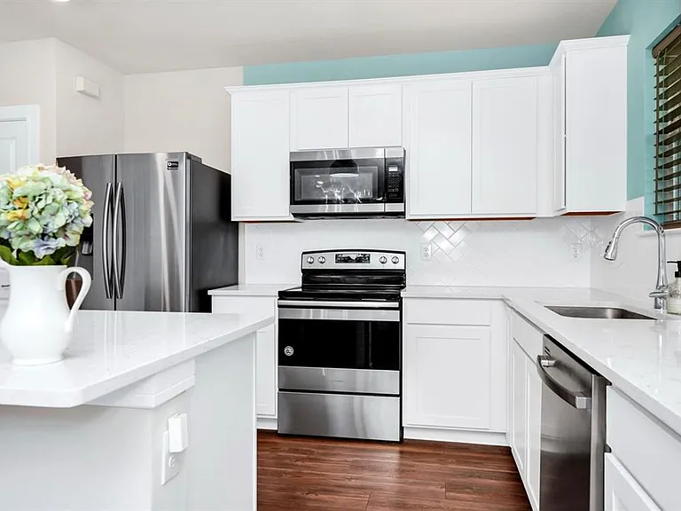 5433 Keaton Springs Dr — Photo 20