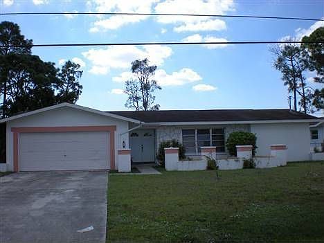 1st image of 618 NE 15th Ct