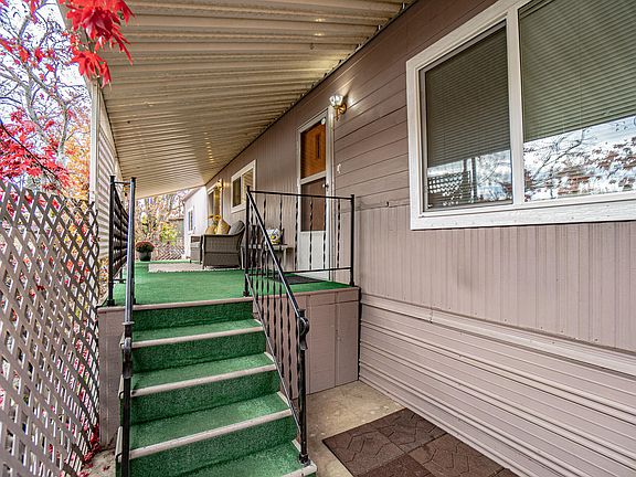2nd image of 1055 N 5th St Unit 87