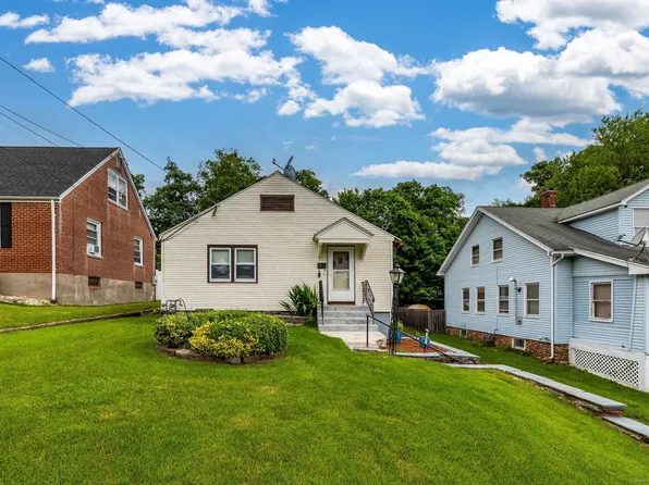 87 Barnes Street, New Britain, CT 06052