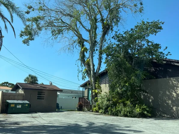 409 S Spring Blvd APT E, Tarpon Springs, FL 34689