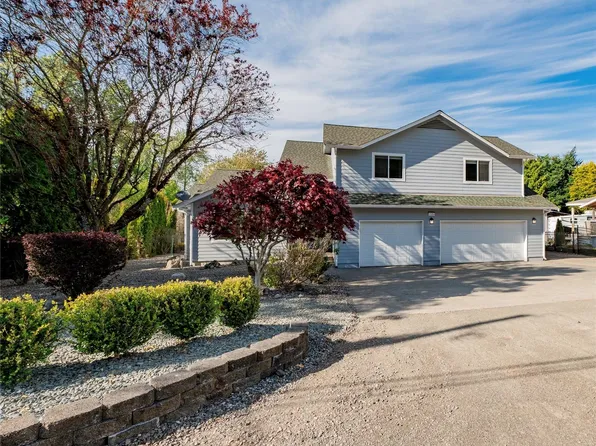 1584 D Street, Blaine, WA 98230