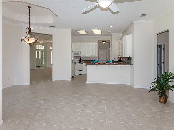 4th image of 243 Marshside Dr