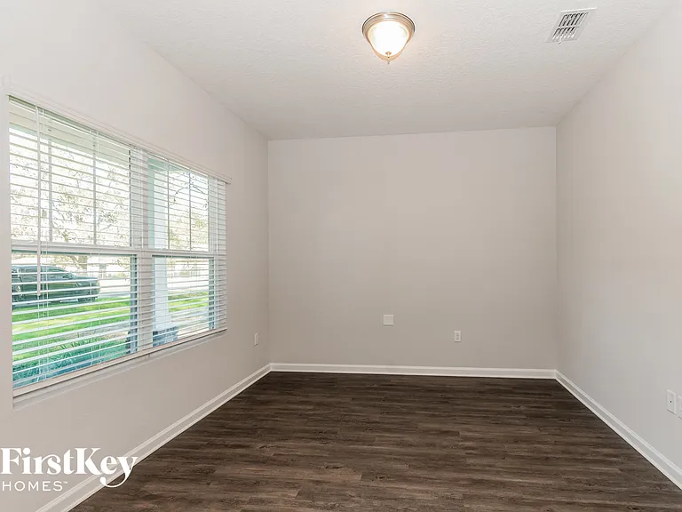 3241 Bowden Rd S — Photo 11