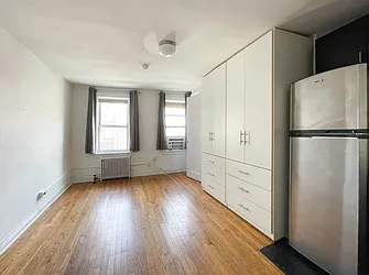 Rented by Kahen Properties